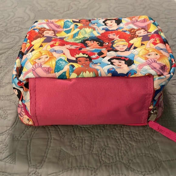 Disney Princess Pink Colorful Zipper Lunchbox - Picture 3 of 6